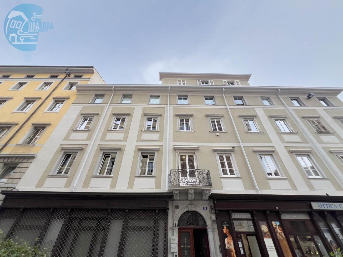 Ferienwohnung San Nicolo 14 Tirabora Short Rent Triest Exterior foto