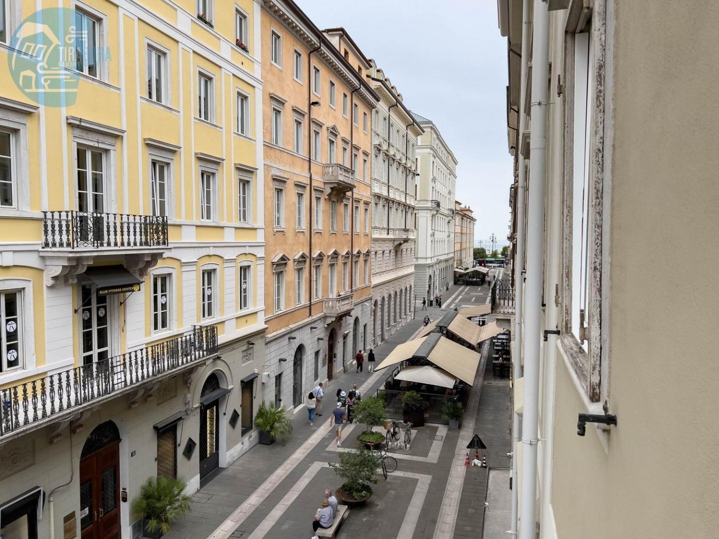 Ferienwohnung San Nicolo 14 Tirabora Short Rent Triest Exterior foto
