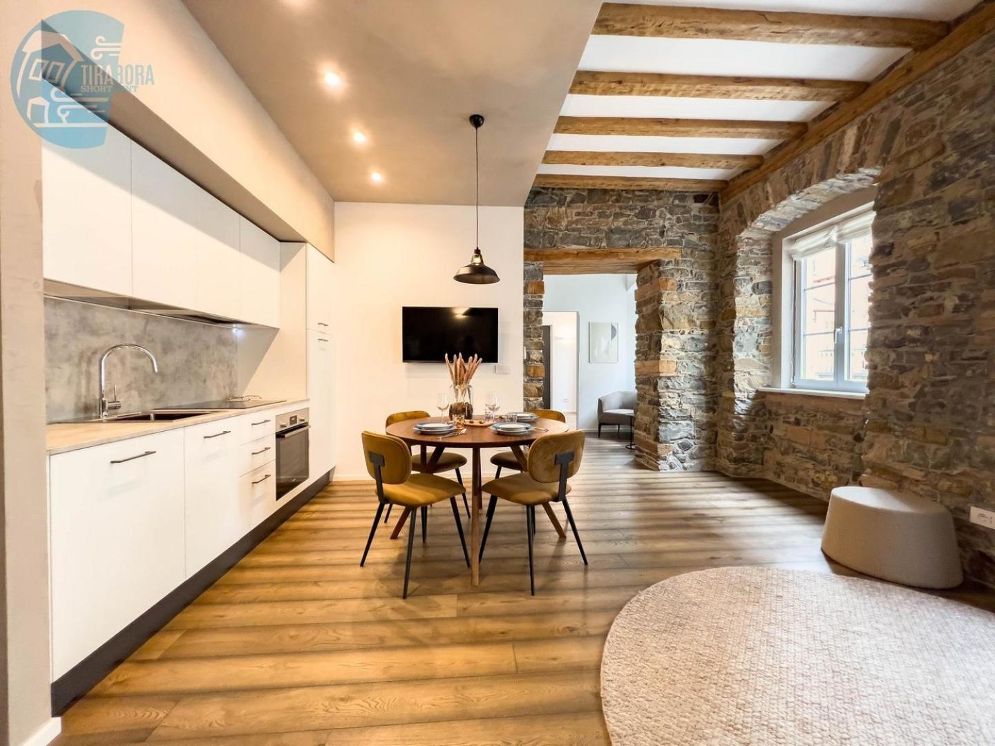 Ferienwohnung San Nicolo 14 Tirabora Short Rent Triest Exterior foto