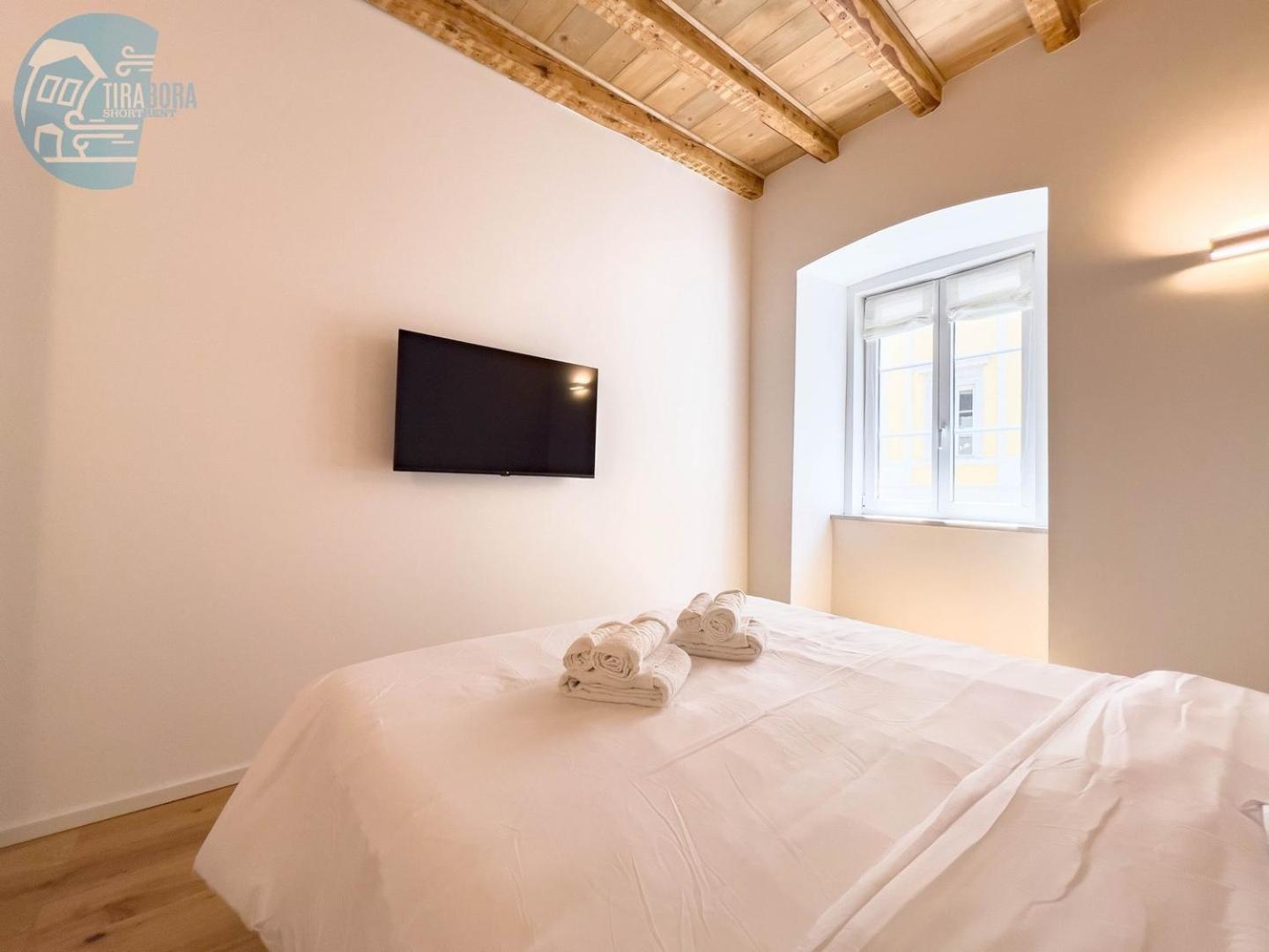 Ferienwohnung San Nicolo 14 Tirabora Short Rent Triest Exterior foto