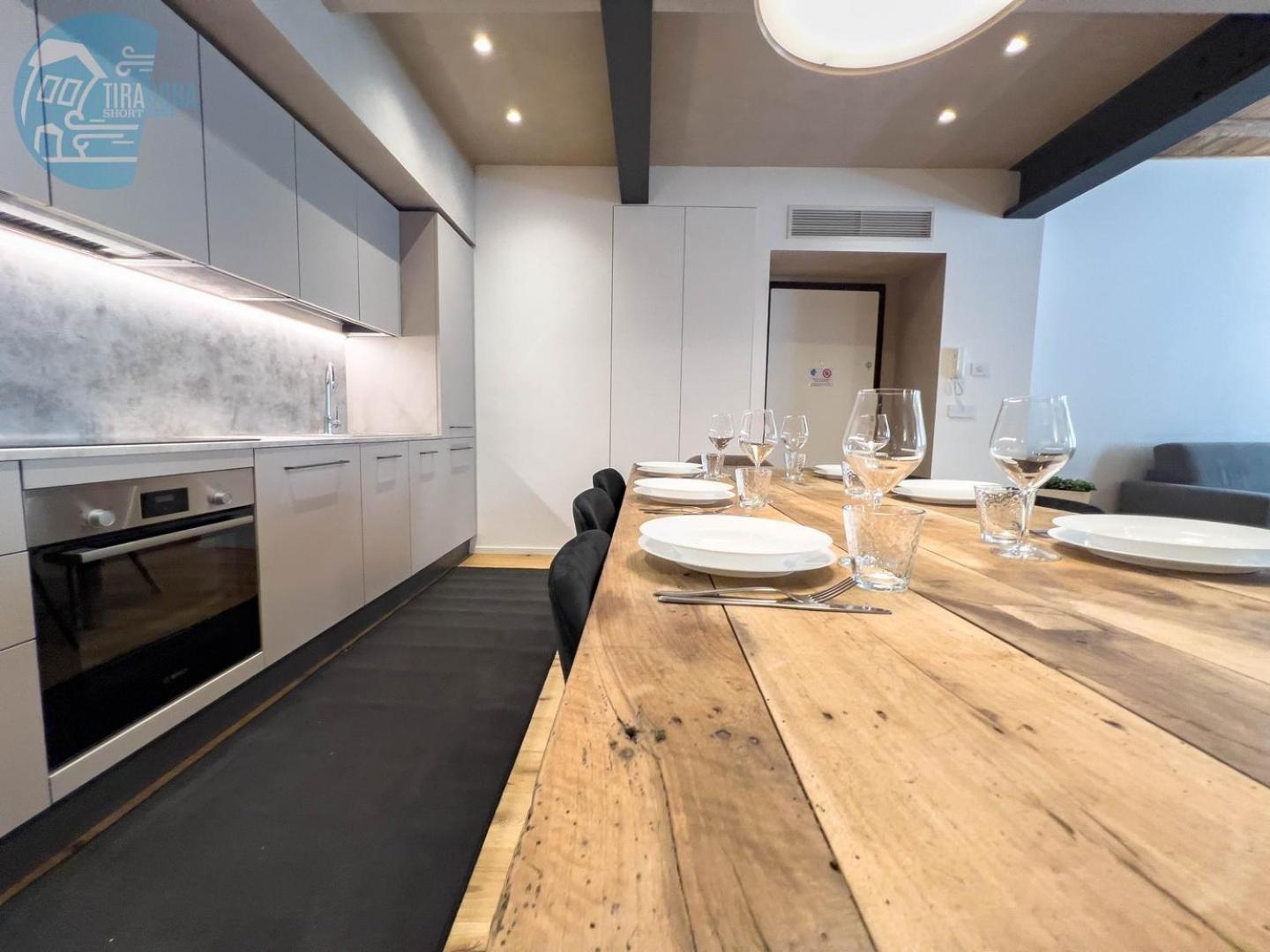 Ferienwohnung San Nicolo 14 Tirabora Short Rent Triest Exterior foto