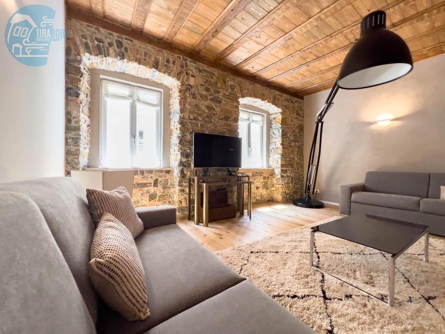 Ferienwohnung San Nicolo 14 Tirabora Short Rent Triest Exterior foto